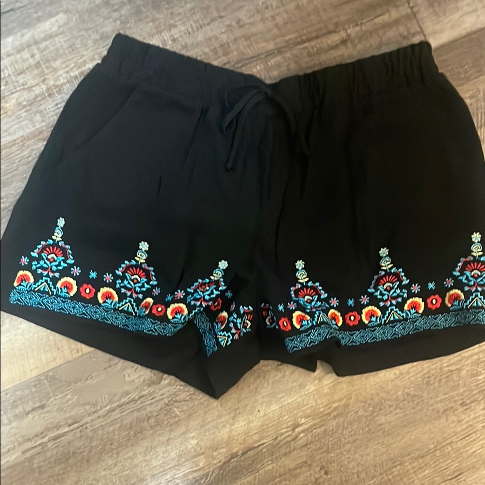 Embroidered Black Women's Shorts